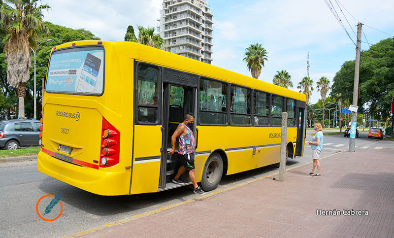 Advierten por la escasez de colectivos en Rosario
