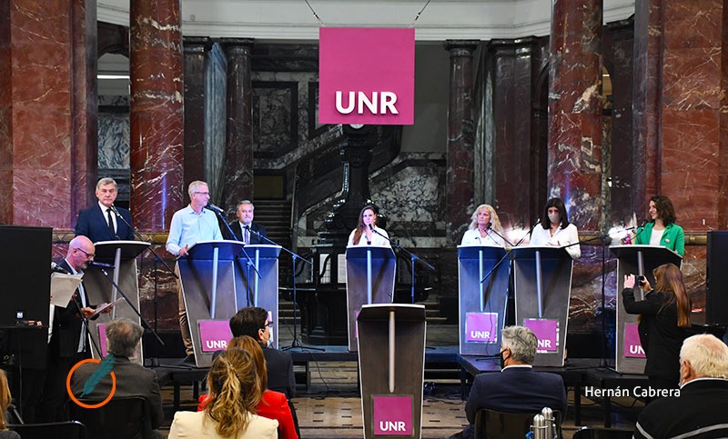 Candidatos a senadores por Santa Fe explicaron propuestas en un debate público