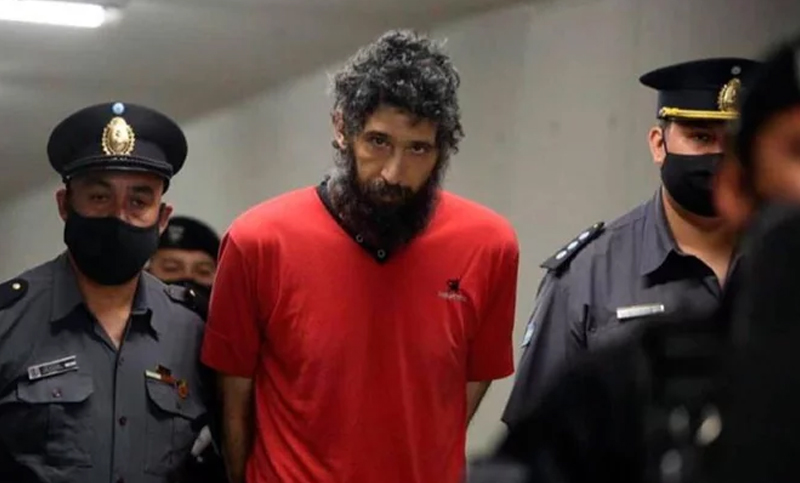Por ‘maullar’ sin pausa, desalojan al ‘hombre gato’ de la audiencia por doble crimen