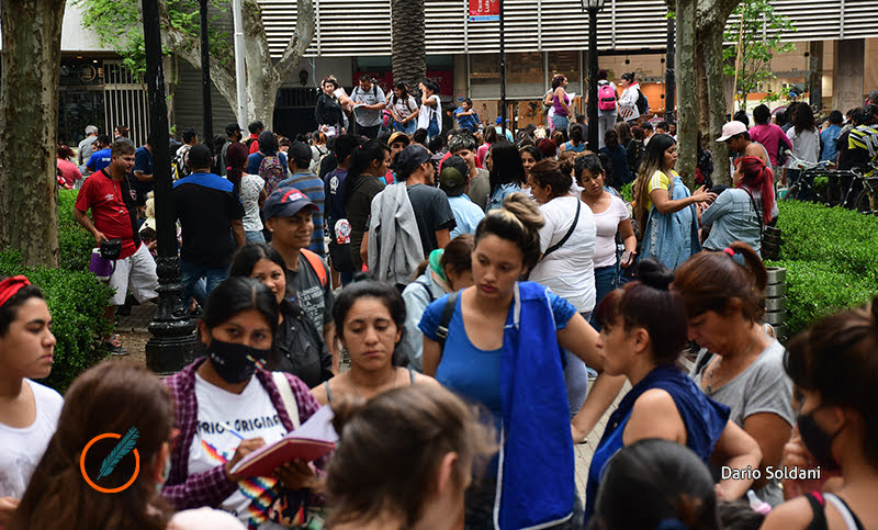 Distintas organizaciones sociales se manifestaron contra el aumento de precios