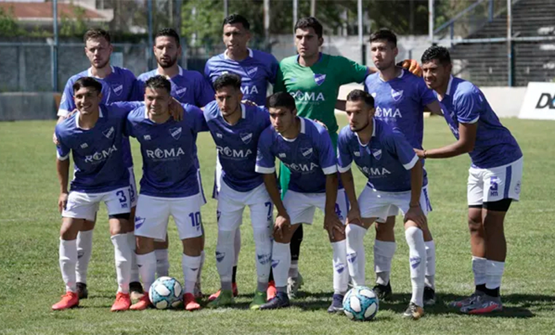 Argentino de Rosario goleó 3 a 0 en su visita a Puerto Nuevo