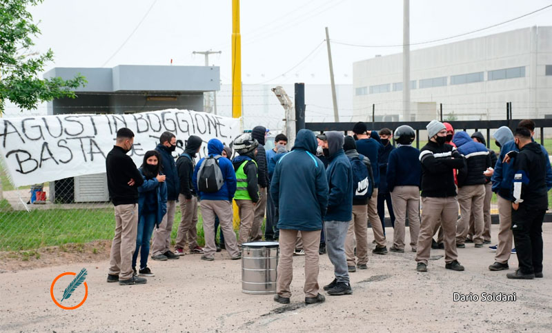 Trabajadores de la empresa Delos denuncian despidos como represalias a reclamos de mejoras salariales