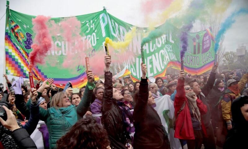 Rosario vive su encuentro plurinacional regional