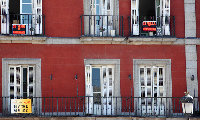 El Gobierno español anunció una iniciativa para regular el precio de los alquileres de viviendas