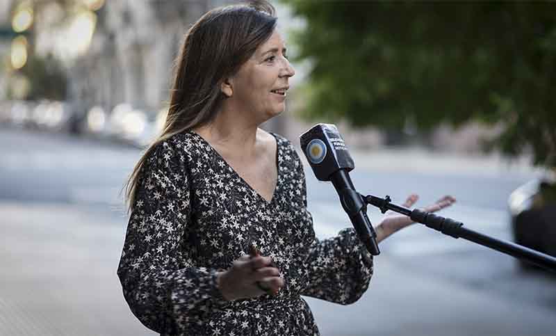 Gabriela Cerruti renunció a su banca en Diputados