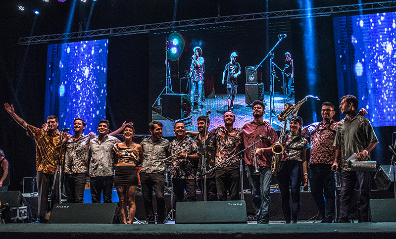 Jarana Paraná lanzó su disco «Prendiendo el fuego» en todas las plataformas virtuales