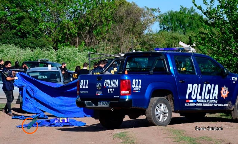 Les dispararon en la cabeza y dejaron cartel: «Con la mafia no se jode»