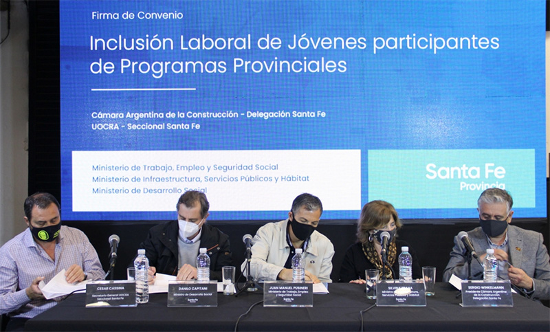 El Gobierno provincial firmó convenios para la inclusión laboral de jóvenes