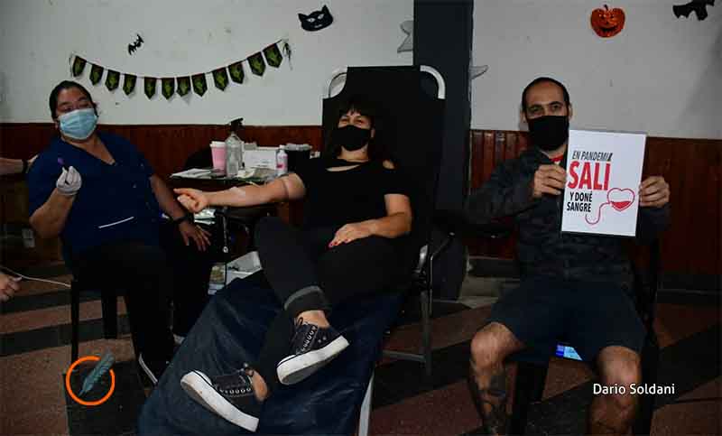 Campaña de donación de sangre e inscripción como donante de médula ósea