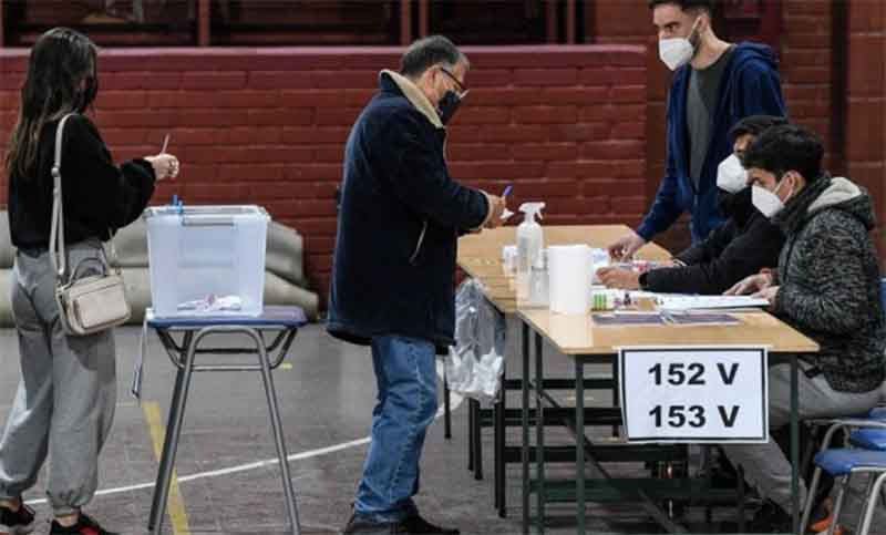 Tras el estallido social, Chile elige presidente este domingo 