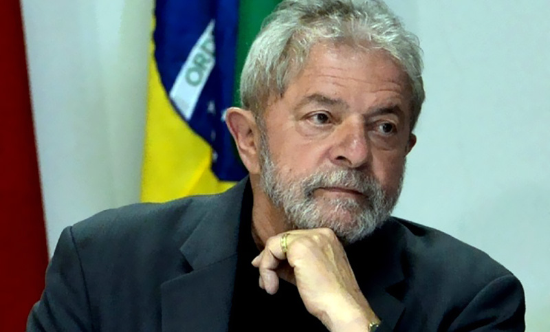 De cara a su candidatura, Lula inicia una gira por cuatro países de Europa