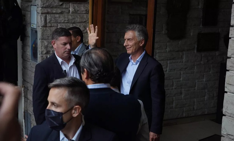 Macri presentó un escrito, no respondió preguntas del juez y apuntó al Gobierno