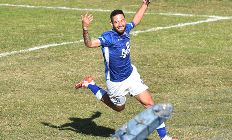Gran remontada de Argentino para su tercera victoria consecutiva