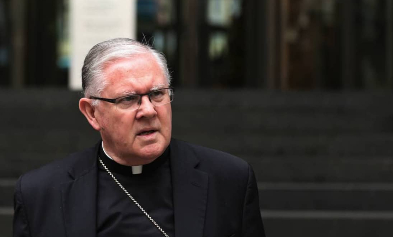 El jefe de los obispos australianos obliga a vacunarse a los sacerdotes de su diócesis