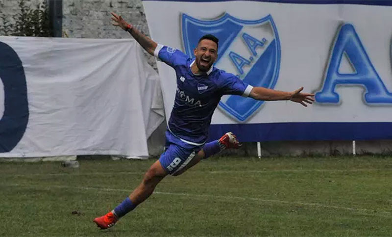 Argentino quiere concretar su pasaje a las semifinales de la Primera D