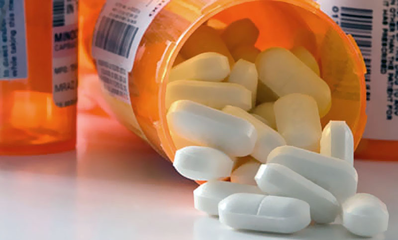 El poder de las farmacéuticas hace imposible el alivio de la crisis de adicción a los opioides en Estados Unidos