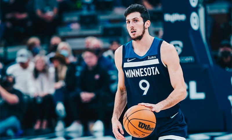 Con Leandro Bolmaro, Minnesota Timberwolves cayó ante los Clippers