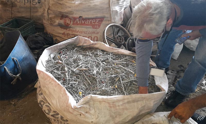 Clausuraron una chatarrería y secuestraron 26 kilos de cables