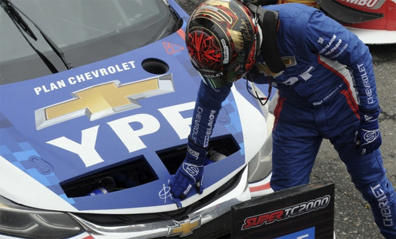 Se define el campeón del Súper TC2000, con Canapino y Pernía como candidatos