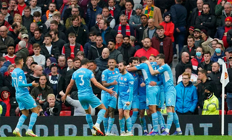 El City de Guardiola se quedó fácilmente con el clásico de Mánchester
