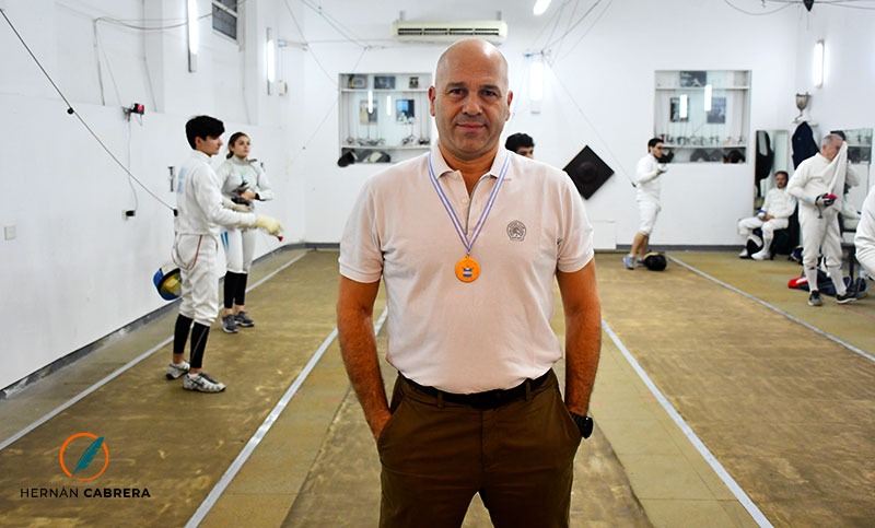 El rosarino Carlos Covani se consagró campeón nacional de Esgrima en categoría Mayores