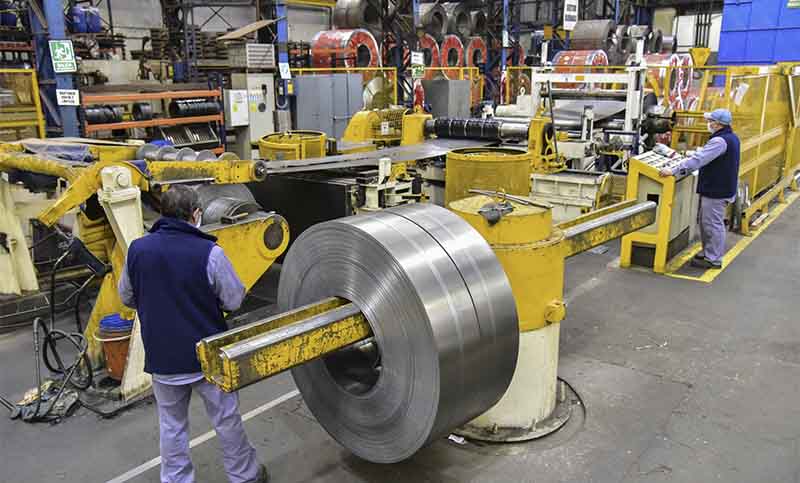 La industria mejoró sus indicadores y afianzó su recuperación en septiembre 