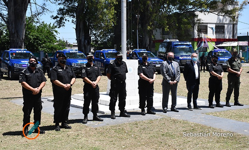 EL ministro de Seguridad de la Provincia busca mejorar la capacidad operativa de la policía en la calle