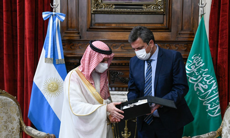 Sergio Massa recibió al príncipe Faisal Bin Farhan Al Saud de Arabia Saudita