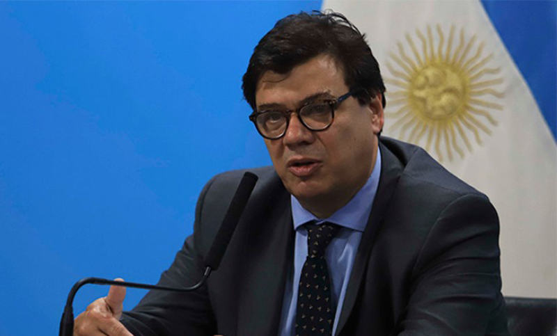 Para Moroni, es «altamente probable» que terminen la doble indemnización y la prohibición de despidos