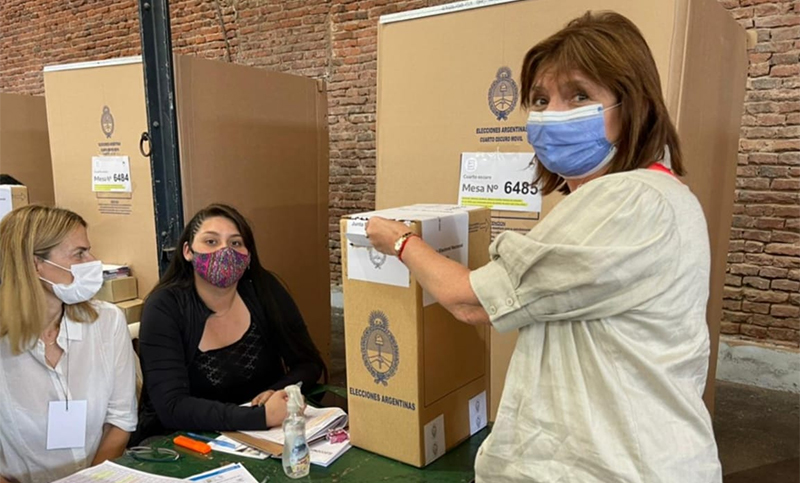 Patricia Bullrich votó en La Rural de Palermo y señaló que “hay más voluntad de voto y participación”