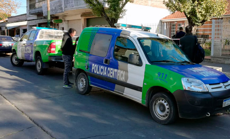 La Plata: un hombre asesinó a su madre, la decapitó y luego se entregó a la policía