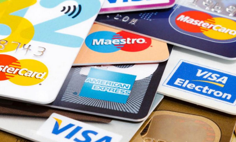 Las operaciones con tarjetas de crédito crecieron por tercer mes consecutivo