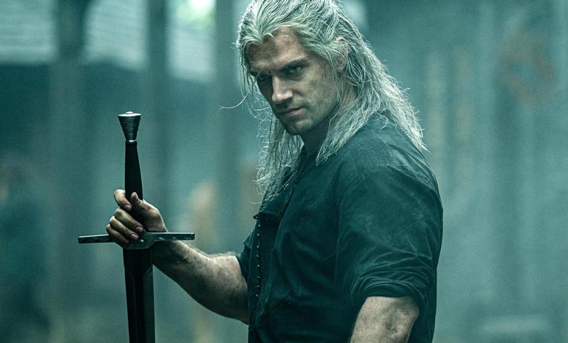 Henry Cavill estuvo encerrado jugando al videojuego The Witcher en la dificultad más difícil