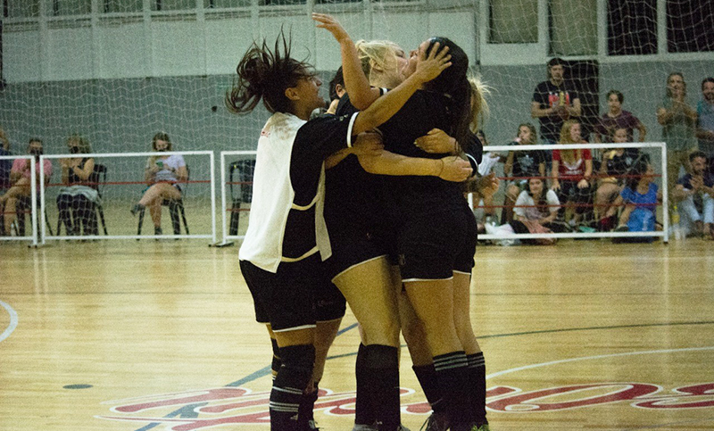 El futsal femenino de Echesortu se consagró campeón de la segunda división de la ARF