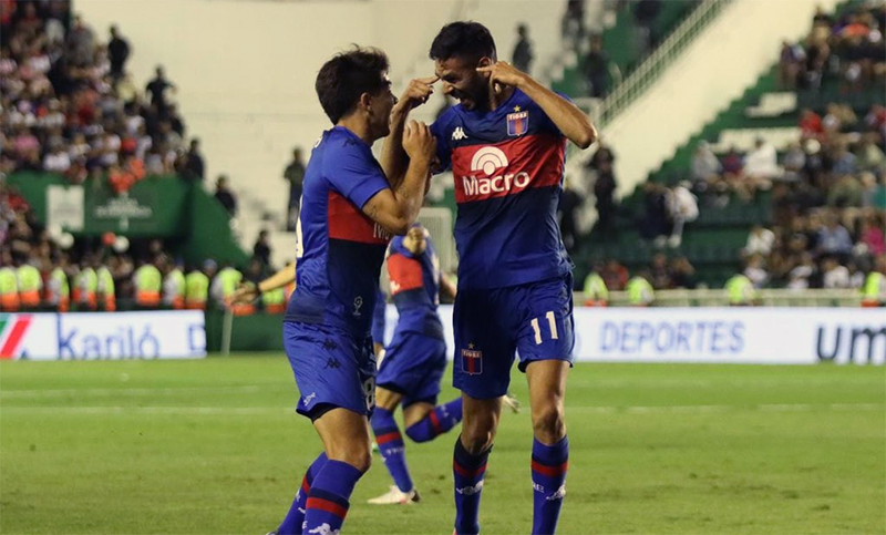 Tigre venció con justicia a Barracas Central y ascendió a la Liga Profesional