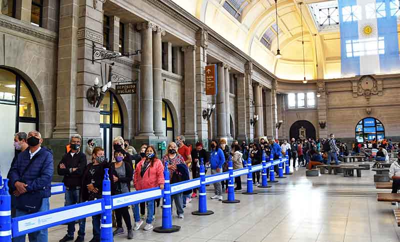 En pocas horas se vendieron más de 14 mil pasajes de trenes larga distancia