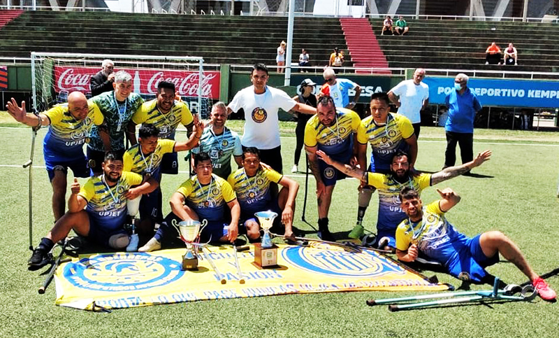 Los Guerreros se consagraron campeones del torneo Nacional de fútbol para amputados
