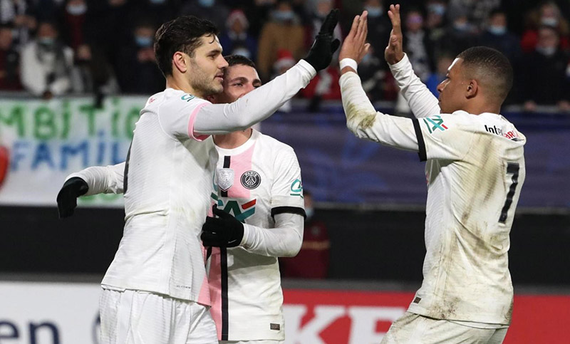 Mauro Icardi volvió a convertir en el PSG