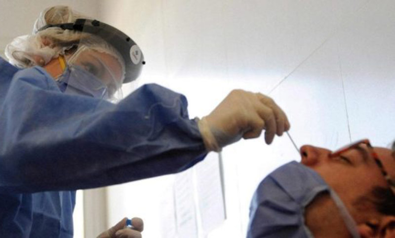 Fuerte aumento de casos en Argentina: se reportaron más de 9.300 casos y 24 muertes