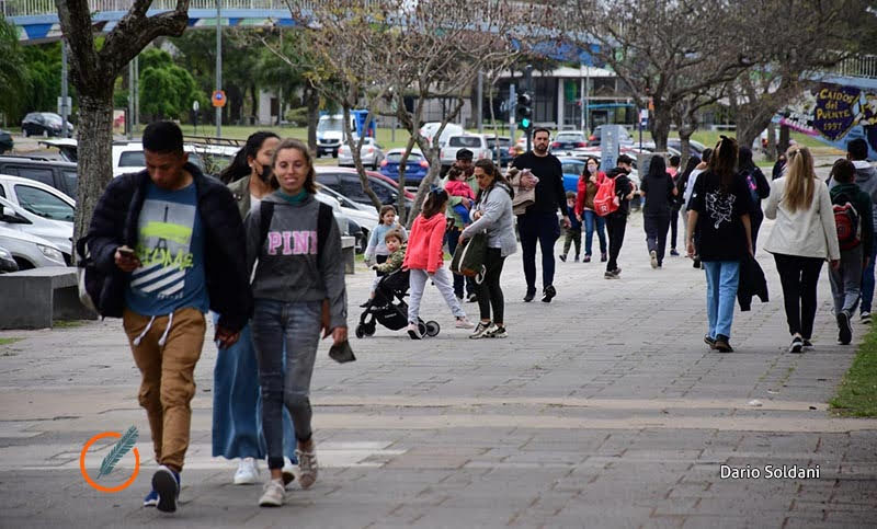 Se reportaron diez nuevos casos en Rosario, de los 23 en la provincia