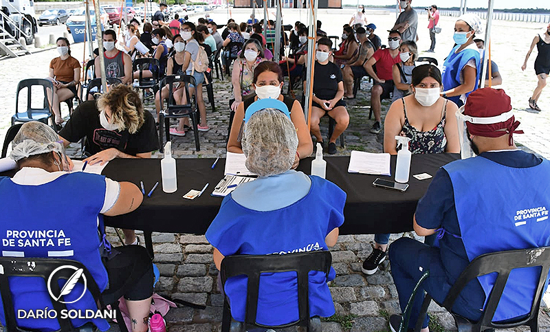Coronavirus: aumentan los contagios en Rosario mientras más gente está yendo a hisoparse