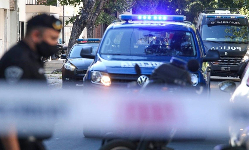 Otra noche violenta en el Gran Rosario: asesinaron a balazos a dos personas