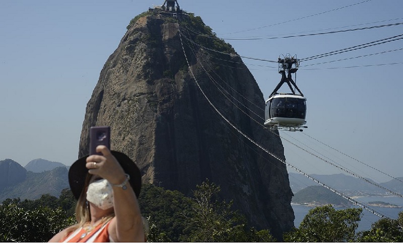 Brasil exige certificado de vacunación para los ingresantes al país