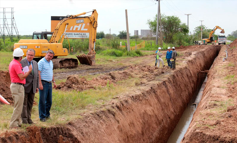 Avanza construcción de acueducto que proveerá de agua a 140 mil personas en Santa Fe