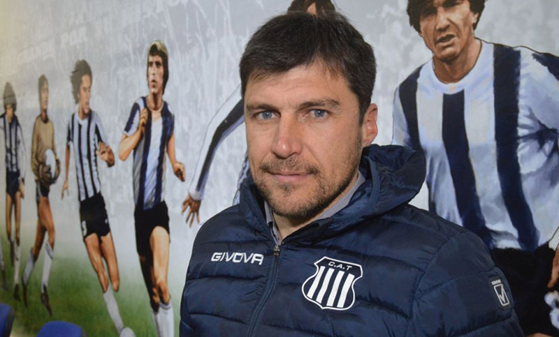 Cacique Medina se despidió de Talleres
