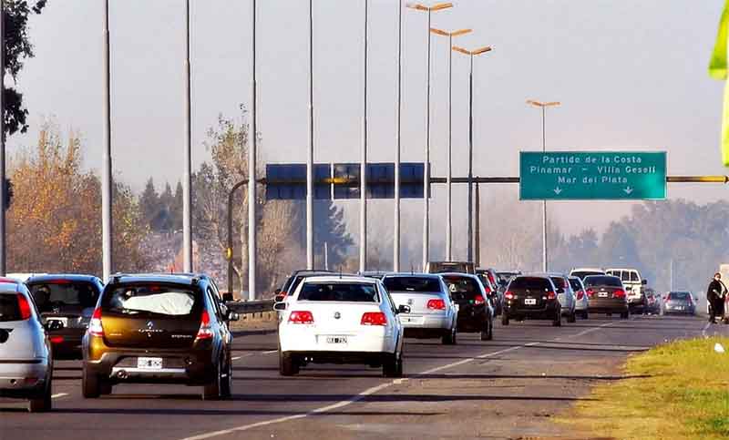 El tránsito en Ruta 2 y Ruta 11 hacia la Costa Atlántica llega a números de plena temporada