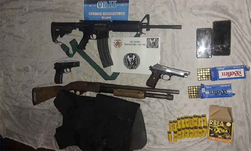 Zona oeste: un detenido con cuatro armas, chaleco antibalas y municiones