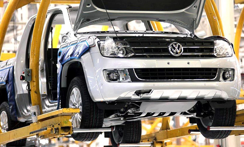 Fuerte crecimiento de la producción y exportación de autos en noviembre