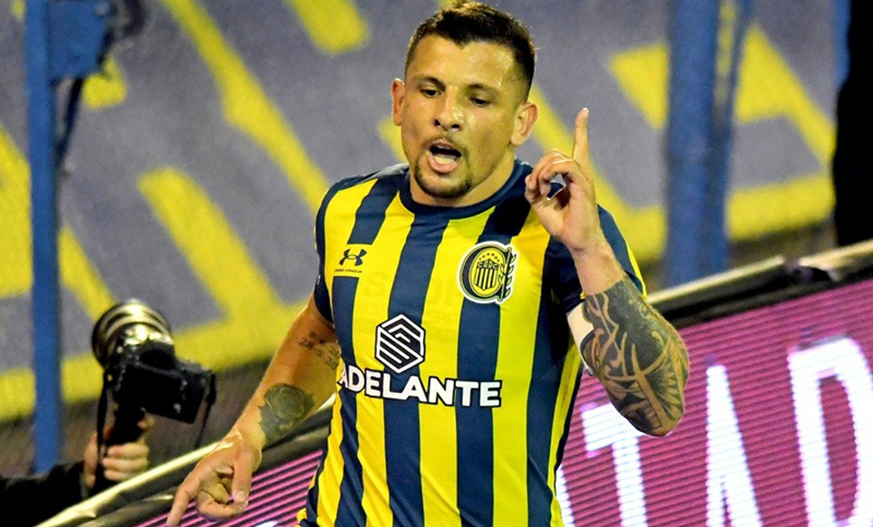 Vecchio: «Tenés que vivir todo el día por Central, es un club muy exigente»