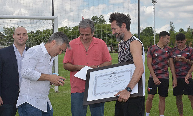 Un diputado que visitó al plantel de Colón tiene Covid